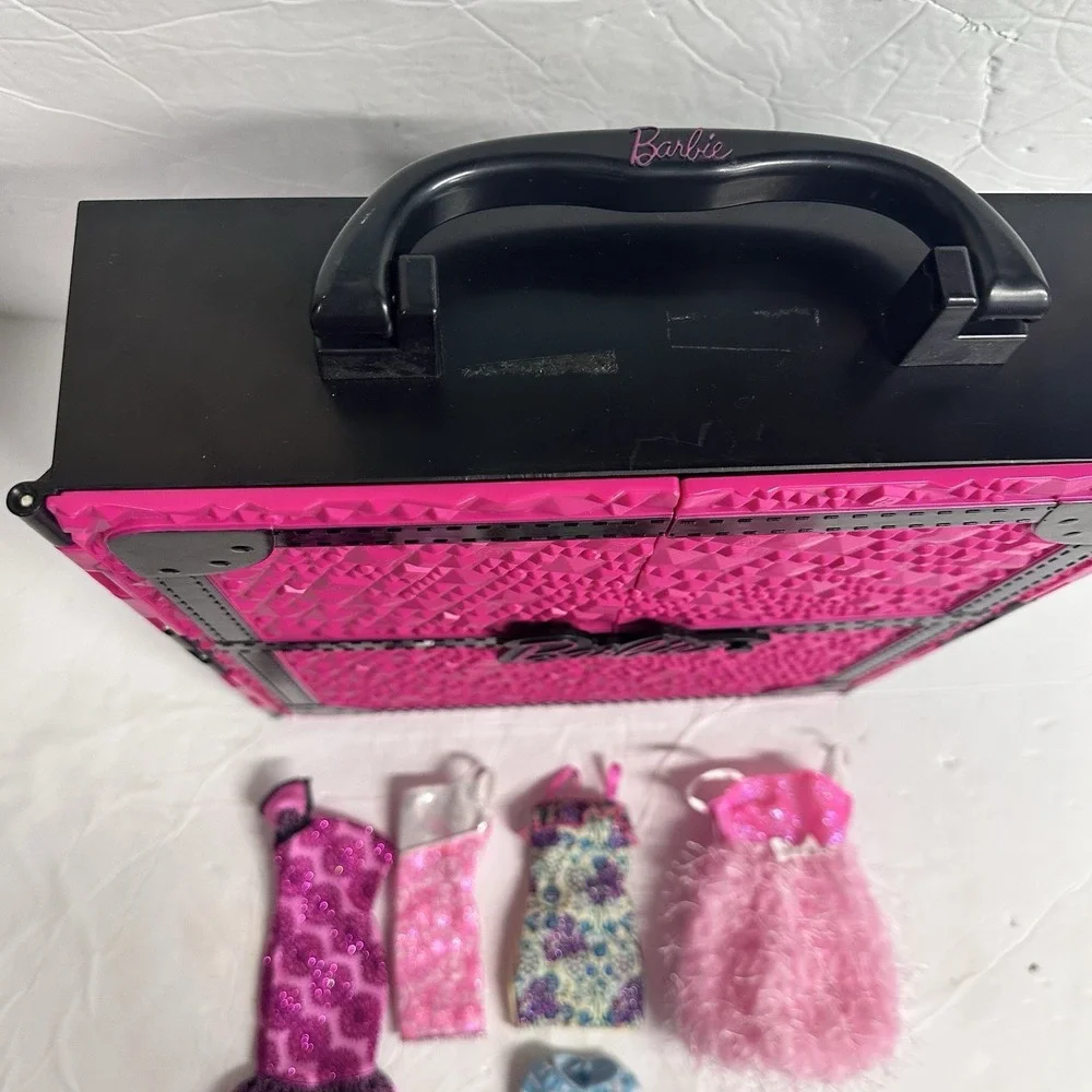 Mattel Barbie Pink Wardrobe Closet Storage Carrying‎ Case 2011 With Extras